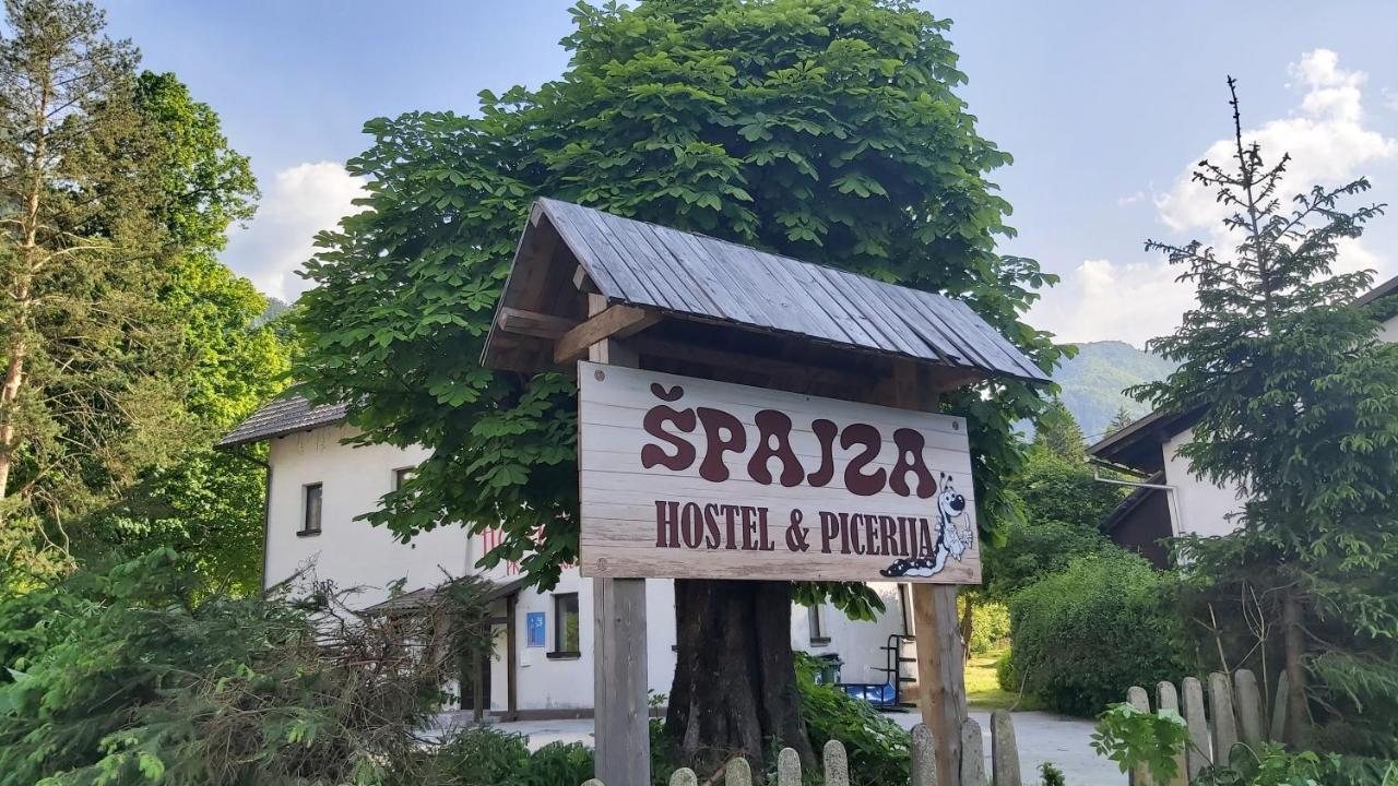 Hostel In Picerija Spajza Мойстрана Екстериор снимка